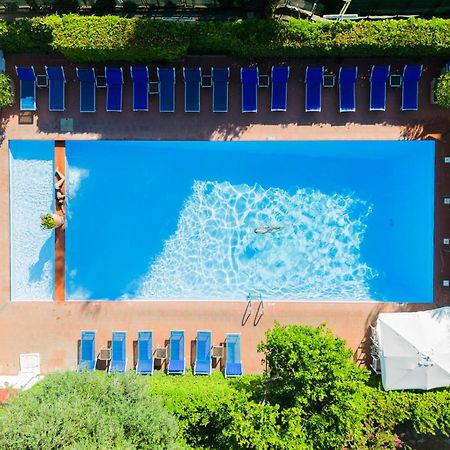 Hotel Central Wellness Сорренто Екстер'єр фото