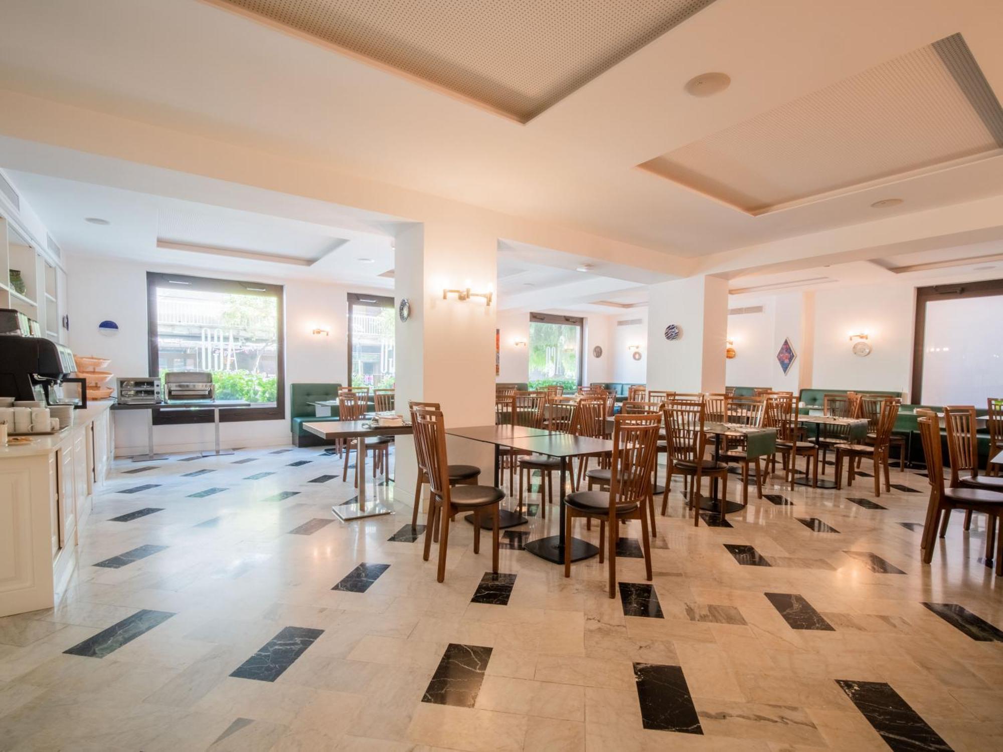 Hotel Central Wellness Сорренто Екстер'єр фото