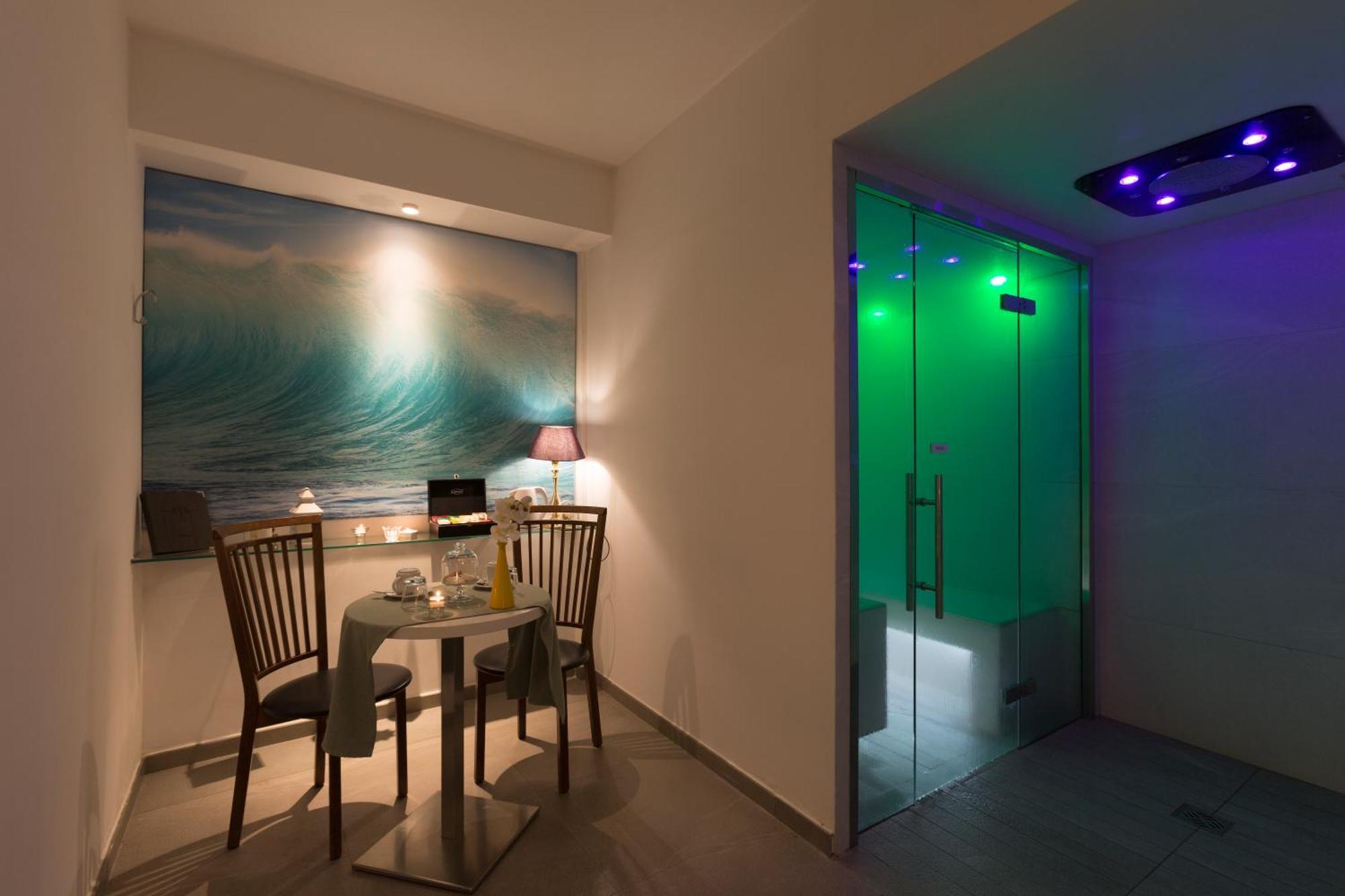 Hotel Central Wellness Сорренто Екстер'єр фото